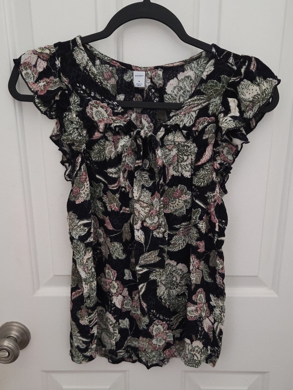 Old Navy Black Floral Tie-Front Ruffle Sleeve Blouse
